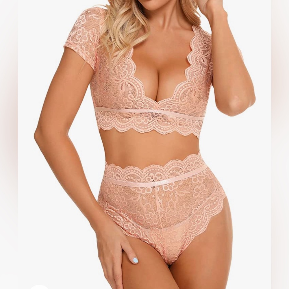 RSLOVE Sexy Lingerie Bra and Panty Set Two Piece Lace-NWT